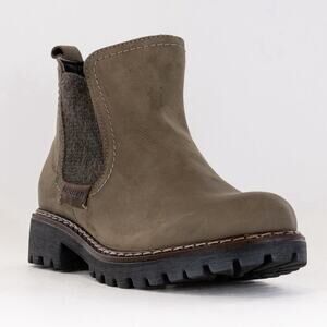 Josef Seibel Marta 03 Olive Green Nubuck Leather Ankle Chelsea Boots